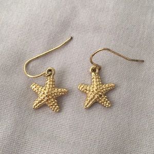 Periwinkle by Barlow Starfish Earrings